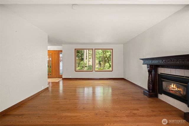 16816 43rd Street Ct E, Lake Tapps, WA 98391