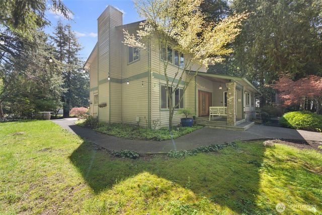 16816 43rd Street Ct E, Lake Tapps, WA 98391