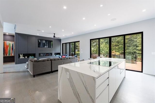 4036 Statewood Road NE, Atlanta, GA 30342