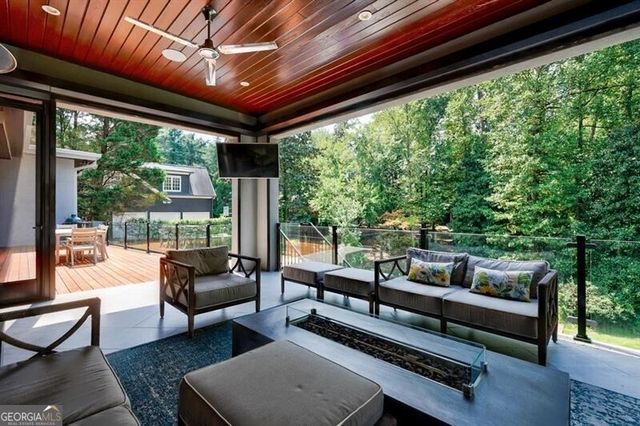 4036 Statewood Road NE, Atlanta, GA 30342