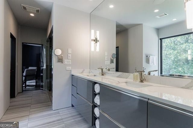 4036 Statewood Road NE, Atlanta, GA 30342