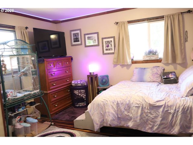 3030 Ne NEWBY St, Mc Minnville, OR 97128