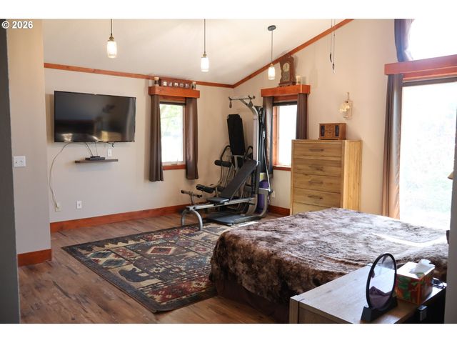 3030 Ne NEWBY St, Mc Minnville, OR 97128