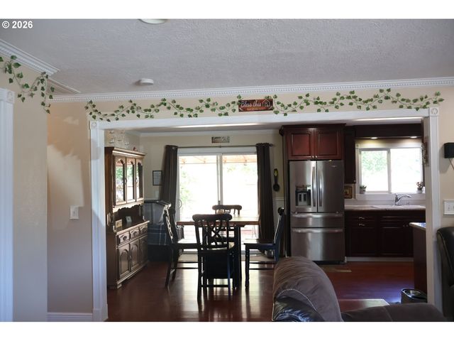 3030 Ne NEWBY St, Mc Minnville, OR 97128
