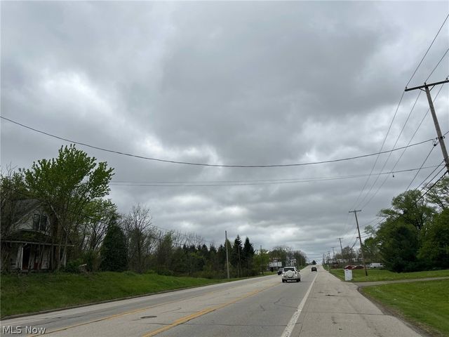 2796 State Route 59, Ravenna, OH 44266