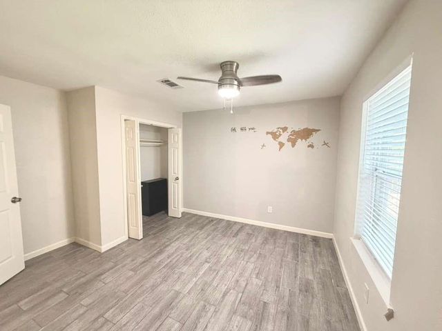 134 Linnwood Drive, Woodbranch, TX 77357