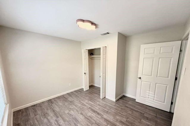 134 Linnwood Drive, Woodbranch, TX 77357