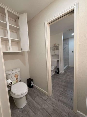 134 Linnwood Drive, Woodbranch, TX 77357