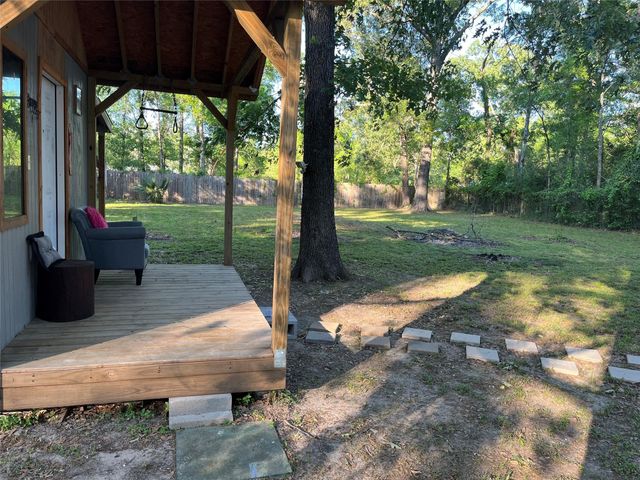 134 Linnwood Drive, Woodbranch, TX 77357