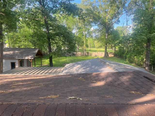 134 Linnwood Drive, Woodbranch, TX 77357