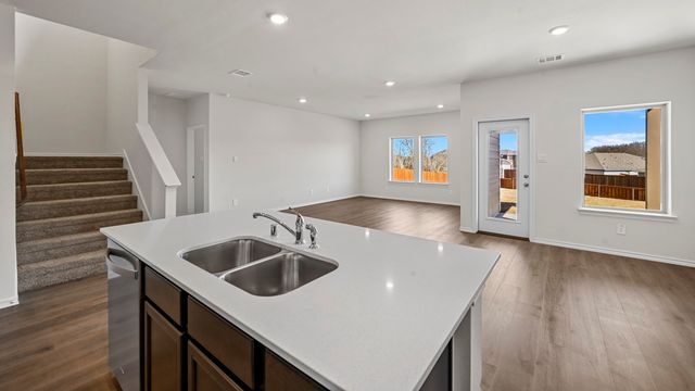 526 Aligato Street, Waxahachie, TX 75165