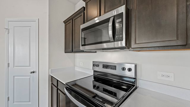 526 Aligato Street, Waxahachie, TX 75165