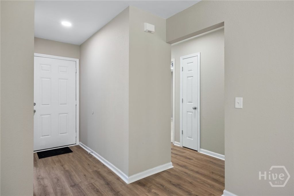 Image 22 of property listing at 143 Wax Myrtle Court, Savannah, GA 31419