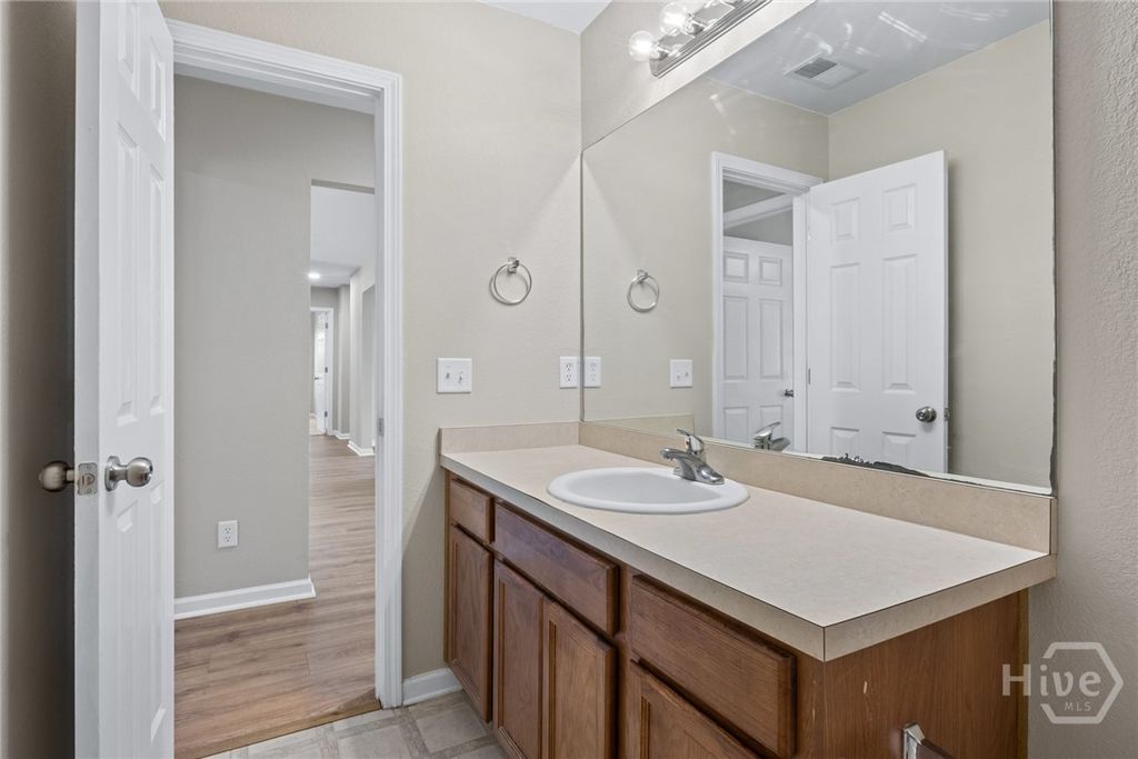 Image 30 of property listing at 143 Wax Myrtle Court, Savannah, GA 31419