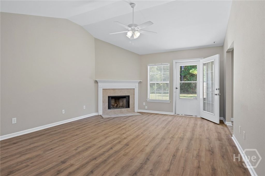 Image 9 of property listing at 143 Wax Myrtle Court, Savannah, GA 31419