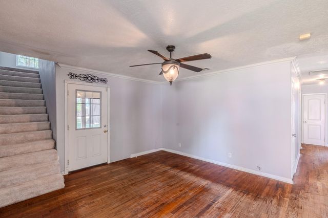 519 Sharon Drive, Humble, TX 77338