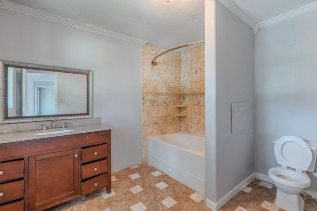 519 Sharon Drive, Humble, TX 77338