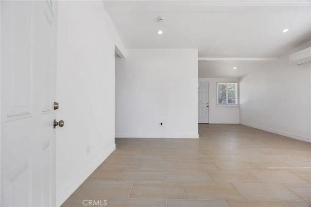 709 W Avenue H12, Lancaster, CA 93534