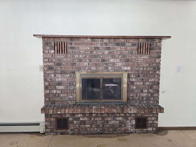 W9230 STATE ROAD 21, Wautoma, WI 54982