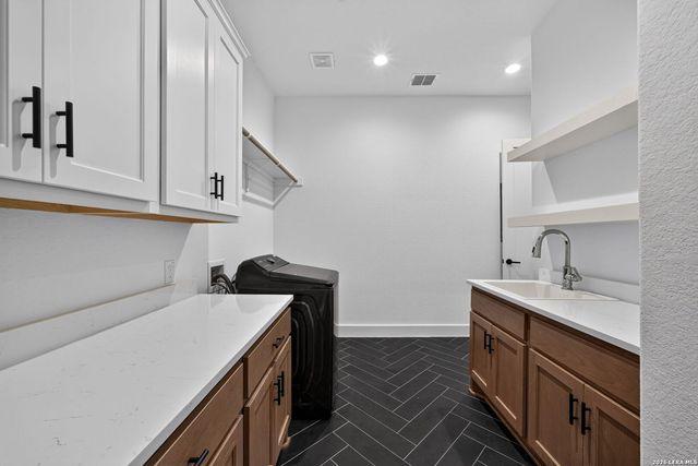 909 Annabelle Ave, Bulverde, TX 78163