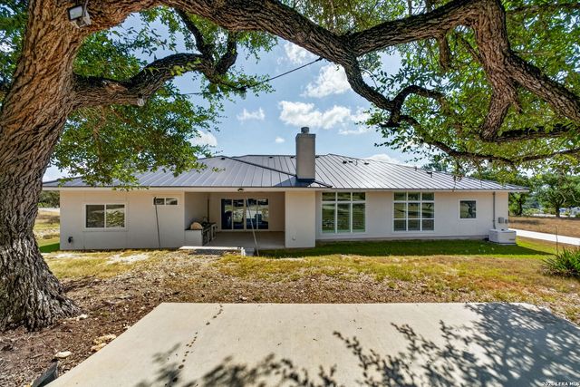 909 Annabelle Ave, Bulverde, TX 78163