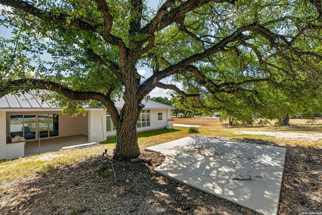 909 Annabelle Ave, Bulverde, TX 78163