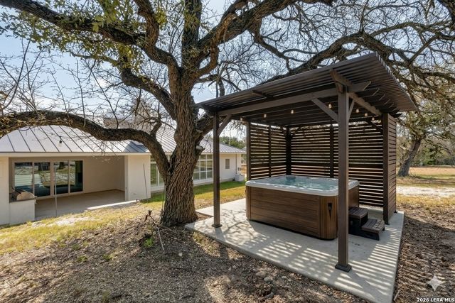 909 Annabelle Ave, Bulverde, TX 78163