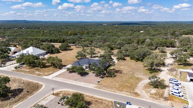 909 Annabelle Ave, Bulverde, TX 78163