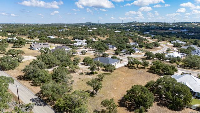909 Annabelle Ave, Bulverde, TX 78163