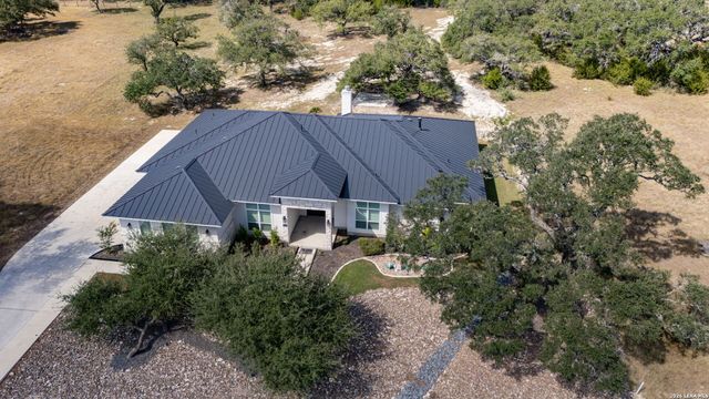 909 Annabelle Ave, Bulverde, TX 78163