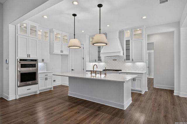 909 Annabelle Ave, Bulverde, TX 78163