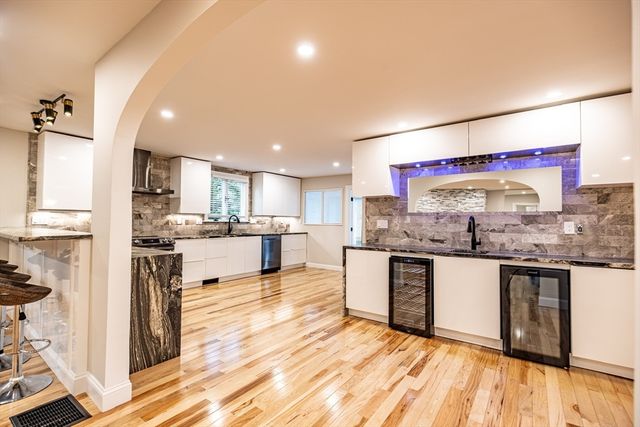 2 Ernst Way, Harwich, MA 02645