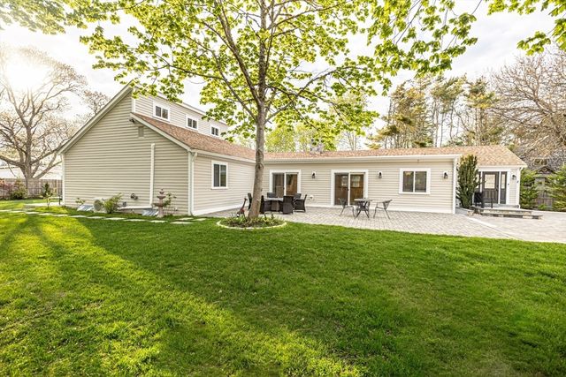 2 Ernst Way, Harwich, MA 02645