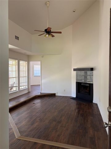 1404 Andra LN, San Marcos, TX 78666