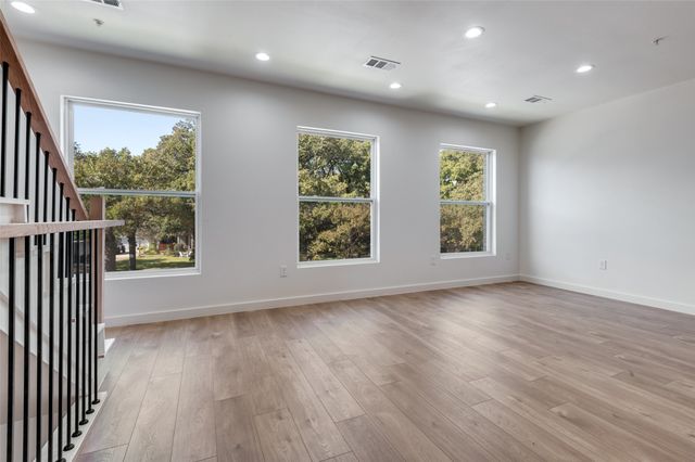 508 S Oconnor Road, Irving, TX 75060