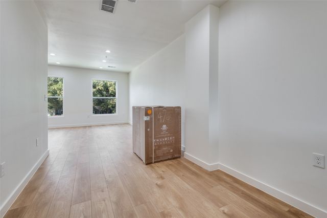 508 S Oconnor Road, Irving, TX 75060