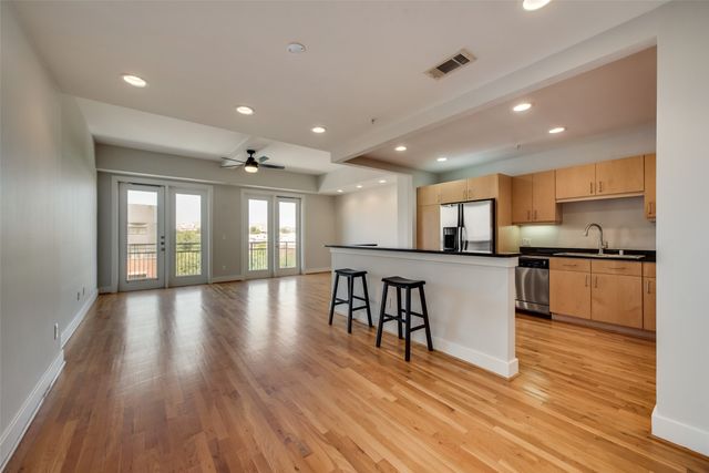5055 Addison Circle 407, Addison, TX 75001