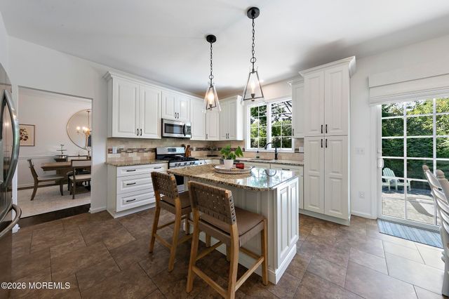 18 Regina Drive, Brick, NJ 08724
