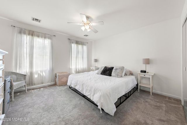 18 Regina Drive, Brick, NJ 08724