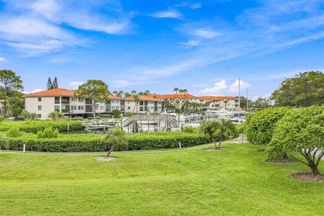 1805 MARINER DRIVE 53, Tarpon Springs, FL 34689