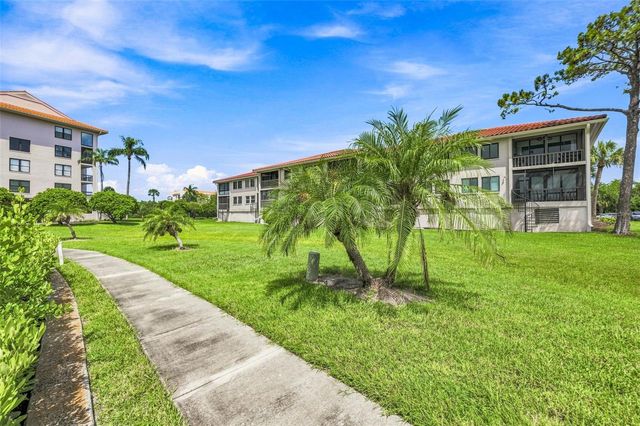 1805 MARINER DRIVE 53, Tarpon Springs, FL 34689