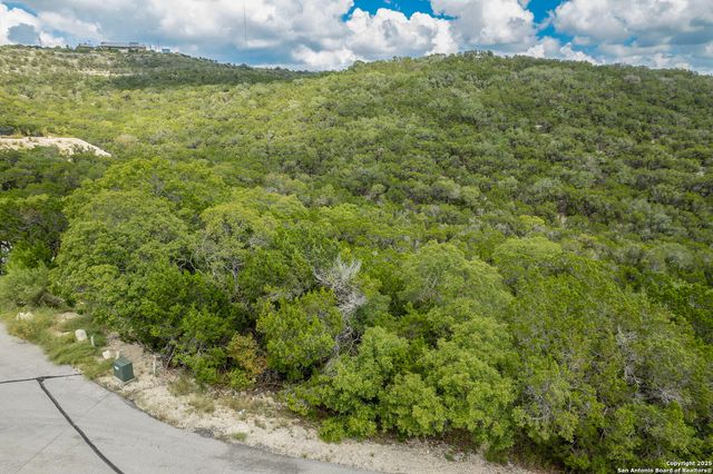 0 Pr 1732, Mico, TX 78056