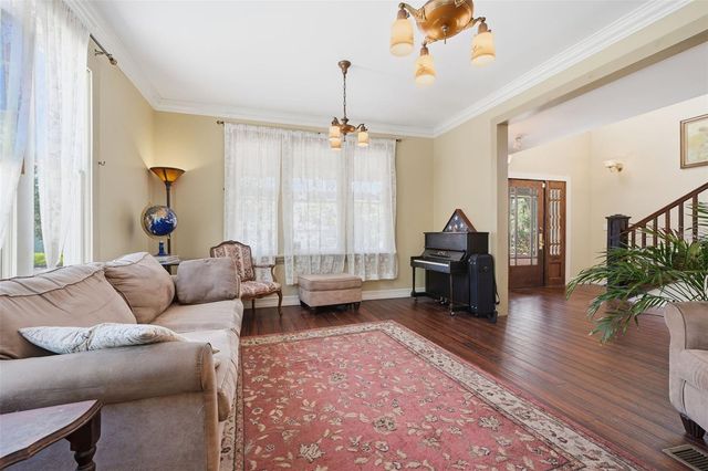 812 SANFORD AVENUE, Sanford, FL 32771