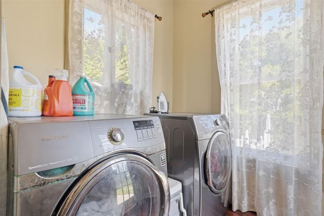 812 SANFORD AVENUE, Sanford, FL 32771