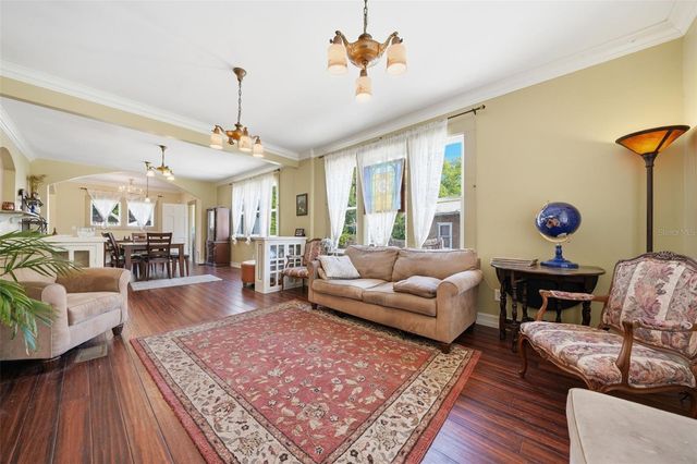 812 SANFORD AVENUE, Sanford, FL 32771