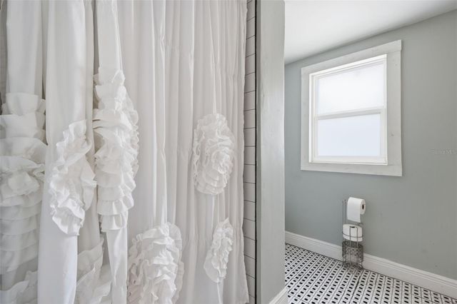 812 SANFORD AVENUE, Sanford, FL 32771