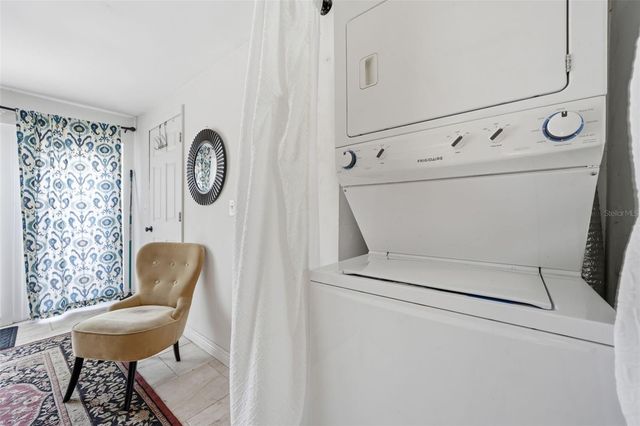 812 SANFORD AVENUE, Sanford, FL 32771