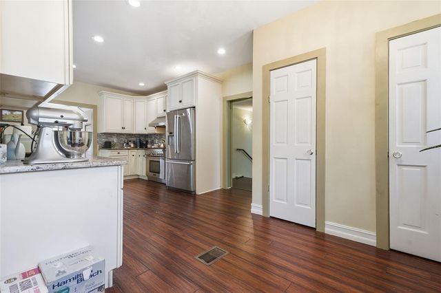 812 SANFORD AVENUE, Sanford, FL 32771