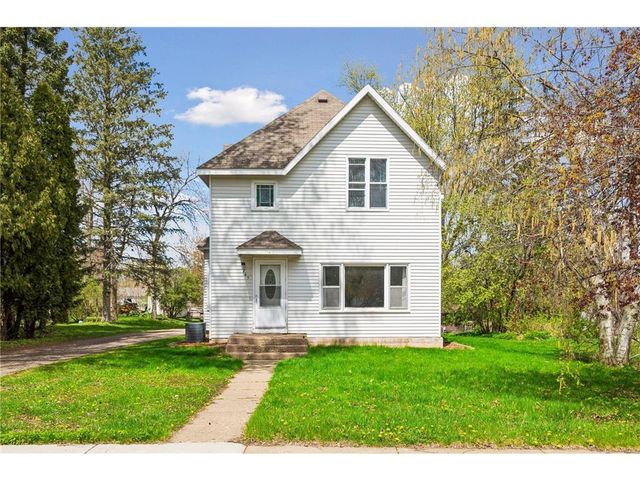 745 Broadway Street, Hammond, WI 54015