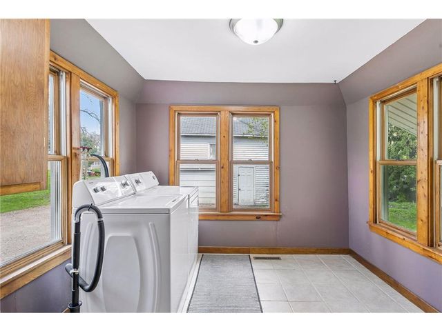745 Broadway Street, Hammond, WI 54015
